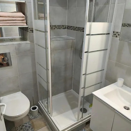 Appartement Budget Avec Parking Charleville-Mézières