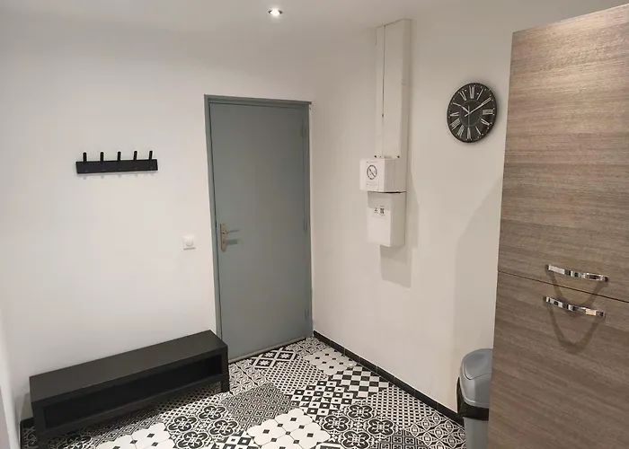 Budget Avec Parking Charleville-Mézières